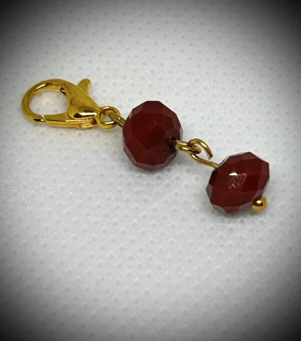 Charm Rich red crystal beads